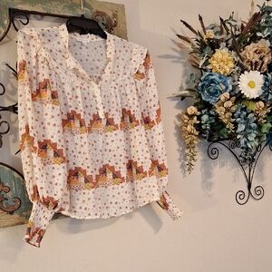 Blu Pepper Cream and Orange Geometric Blouse. NWOT Size Medium